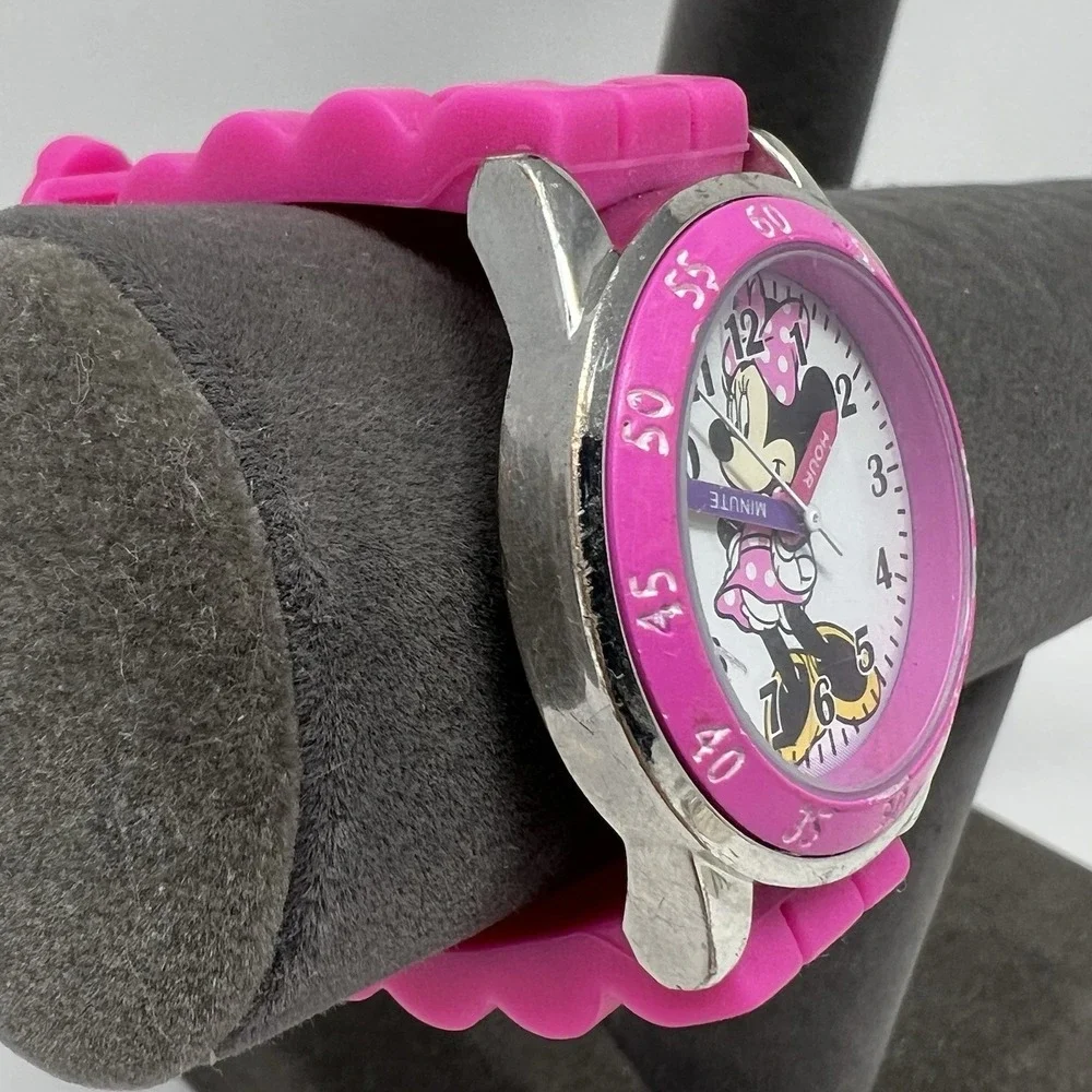 Minnie Mouse Accutime Girls Analog Watch Pink Silicone Band Time Learning Disney